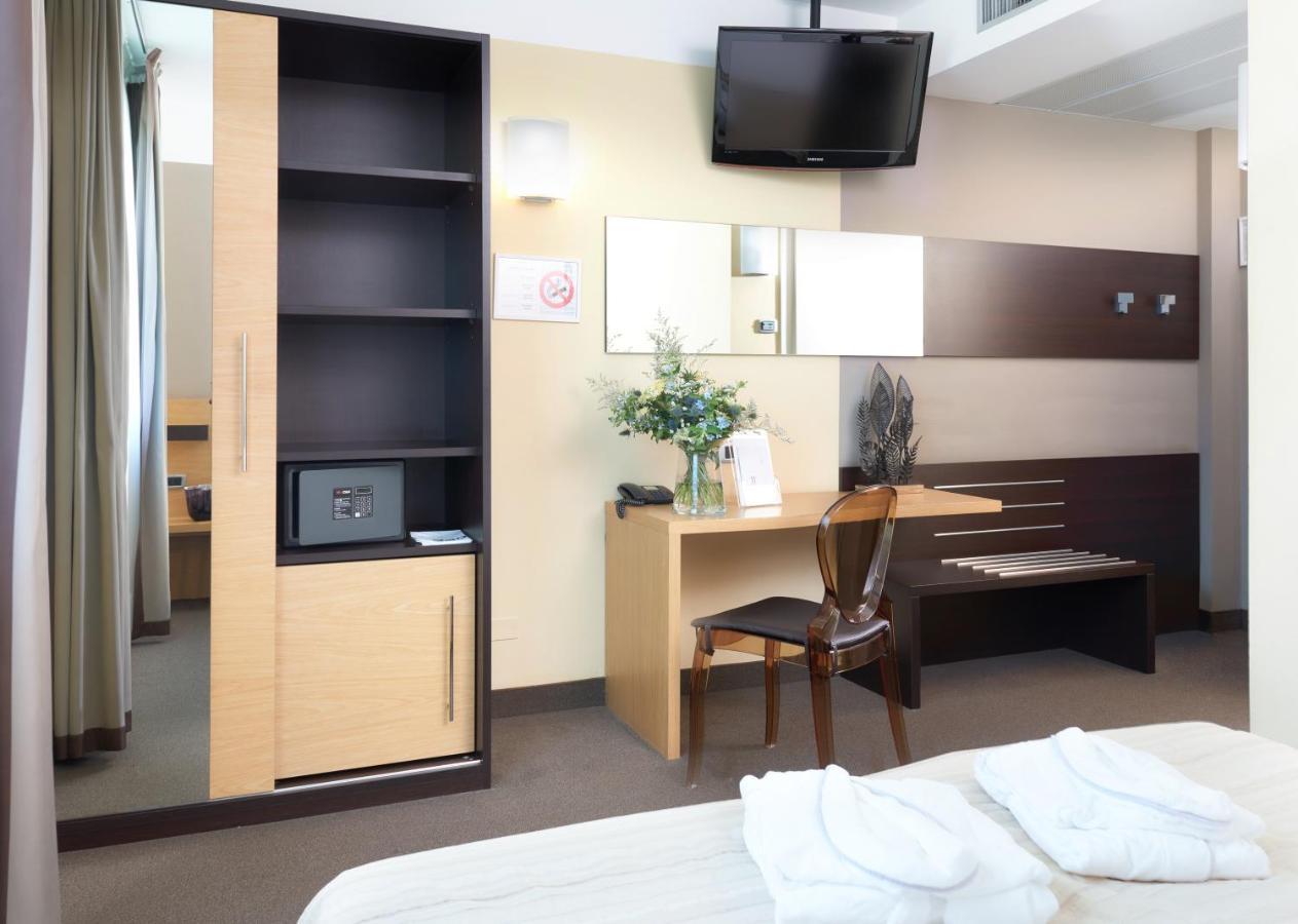 Hotel Omnia Noventa di Piave Luaran gambar