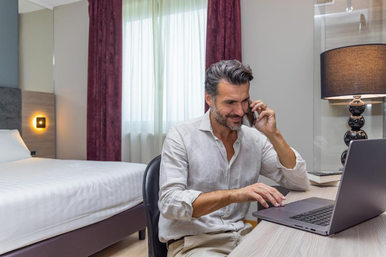 Hotel Omnia Noventa di Piave Luaran gambar